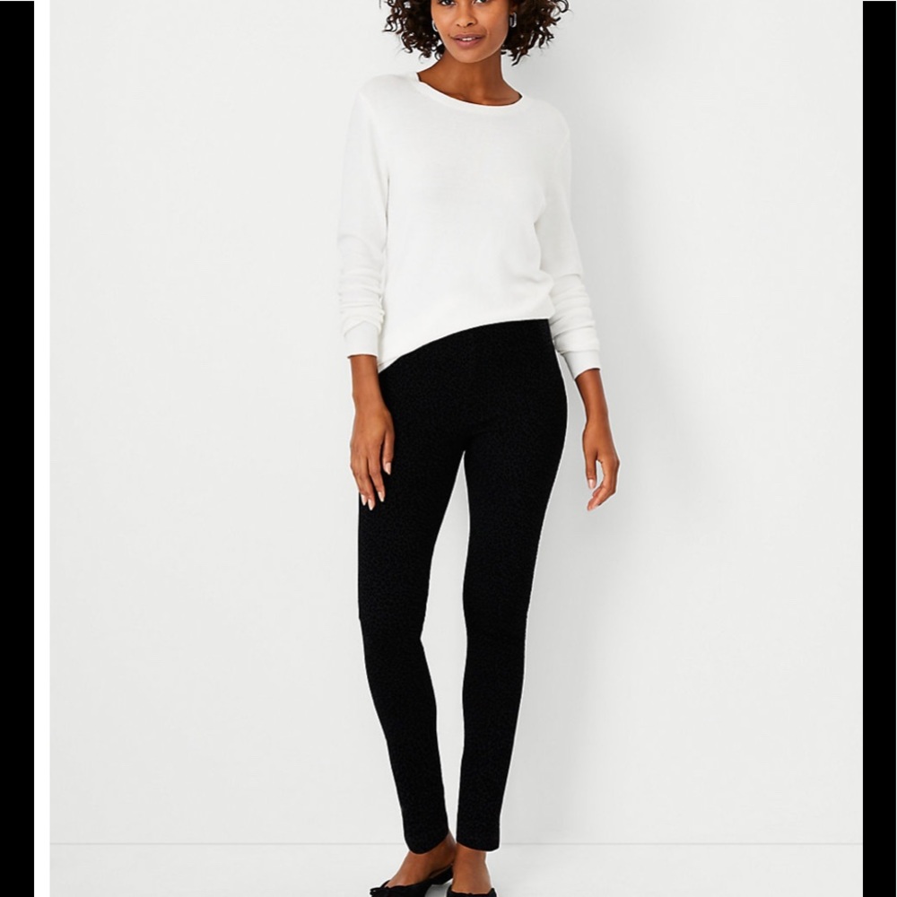 NWT Ann Taylor velvet flocked Animal print ankle pant a size x-small